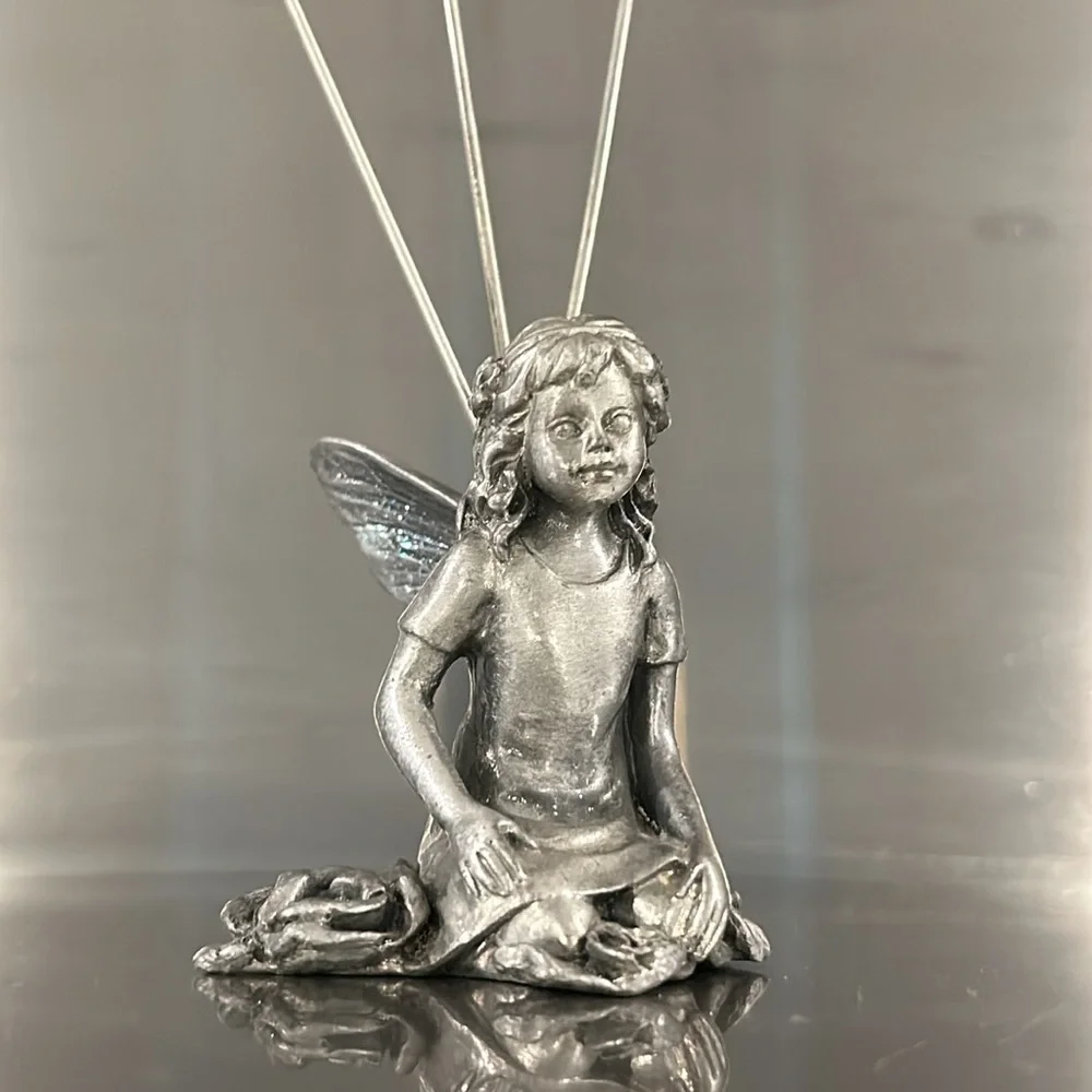 Vintage Pewter Photo Display Fairy w/Wings Detailed Features Holds Photos/Cards